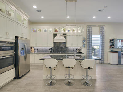 8027 Hobbes Way, Palm Beach Gardens, FL 33418