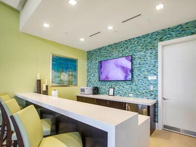 8027 Hobbes Way, Palm Beach Gardens, FL 33418