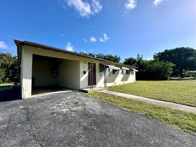 861 W Ilex Drive, West Palm Beach, FL 33403