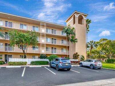 5810 Crystal Shores Drive