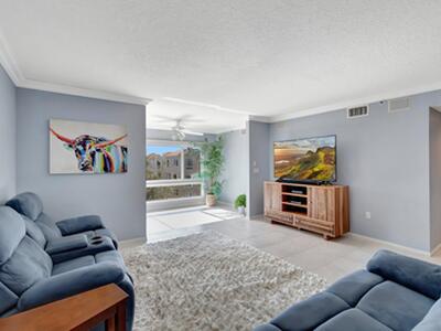 5810 Crystal Shores Drive, Boynton Beach, FL 33437