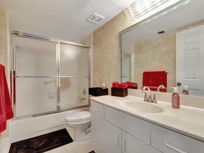 5810 Crystal Shores Drive, Boynton Beach, FL 33437