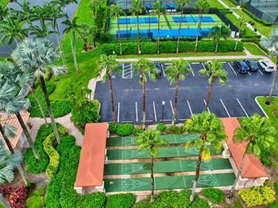 5810 Crystal Shores Drive, Boynton Beach, FL 33437