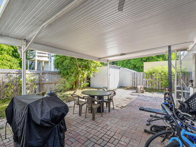 715 Kaye Street, West Palm Beach, FL 33405