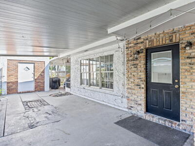 715 Kaye Street, West Palm Beach, FL 33405