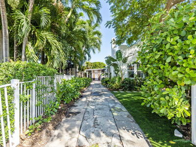 715 Kaye Street, West Palm Beach, FL 33405