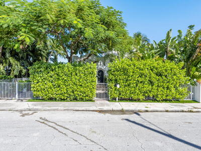 715 Kaye Street, West Palm Beach, FL 33405