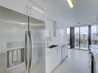 3640 Yacht Club Drive, Aventura, FL 33180