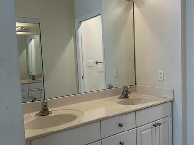 26 Royal Palm Way, Boca Raton, FL 33432