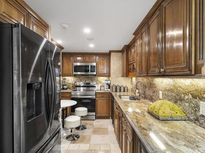 5600 N Flagler Drive, West Palm Beach, FL 33407