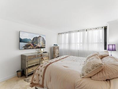 5600 N Flagler Drive, West Palm Beach, FL 33407