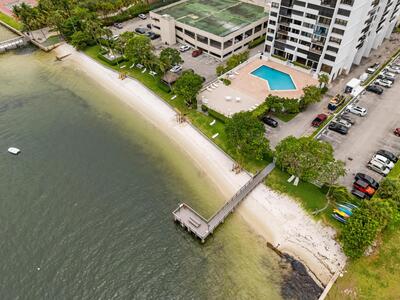 5600 N Flagler Drive, West Palm Beach, FL 33407