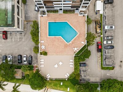 5600 N Flagler Drive, West Palm Beach, FL 33407