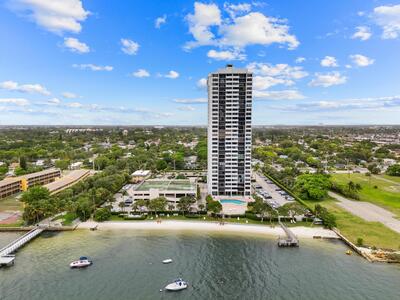 5600 N Flagler Drive, West Palm Beach, FL 33407