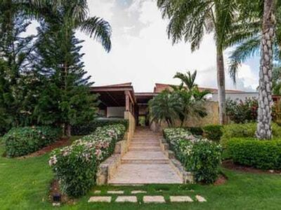 15 00, Casa de Campo, DR 22000