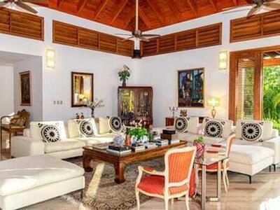 15 00, Casa de Campo, DR 22000