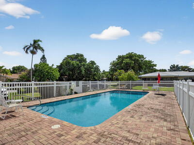 2757 NE 29th Avenue, Lighthouse Point, FL 33064