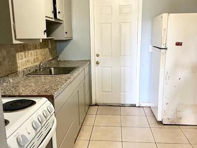 2005 Beautiful Avenue, West Palm Beach, FL 33407