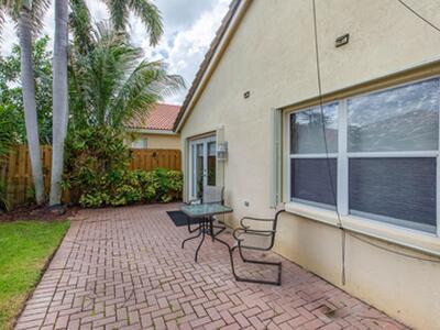 10746 Oak Bend Way, Wellington, FL 33414