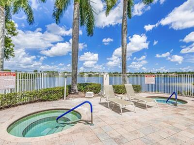 10746 Oak Bend Way, Wellington, FL 33414