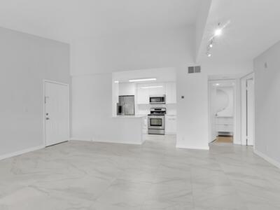 4005 W Mcnab Road, Pompano Beach, FL 33069