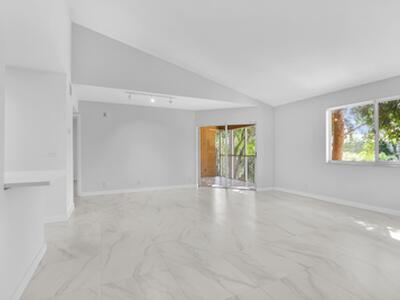 4005 W Mcnab Road, Pompano Beach, FL 33069