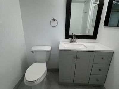 9929 Three Lakes Circle, Boca Raton, FL 33428