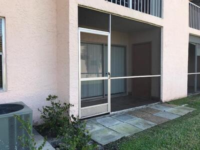 9929 Three Lakes Circle, Boca Raton, FL 33428