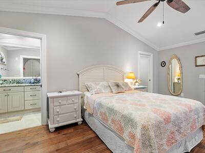 2706 Fairway Drive N, Jupiter, FL 33477