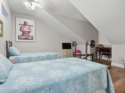 2706 Fairway Drive N, Jupiter, FL 33477