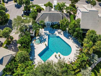 2706 Fairway Drive N, Jupiter, FL 33477