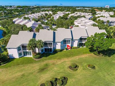 2706 Fairway Drive N, Jupiter, FL 33477