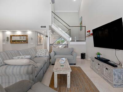 2706 Fairway Drive N, Jupiter, FL 33477