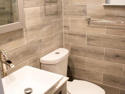 992 NW 93rd Avenue, Plantation, FL 33324