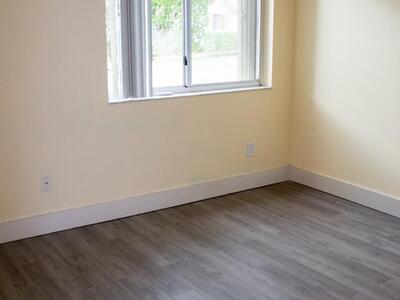 992 NW 93rd Avenue, Plantation, FL 33324