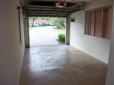 992 NW 93rd Avenue, Plantation, FL 33324