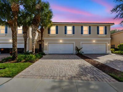 4706 Cohune Palm Court