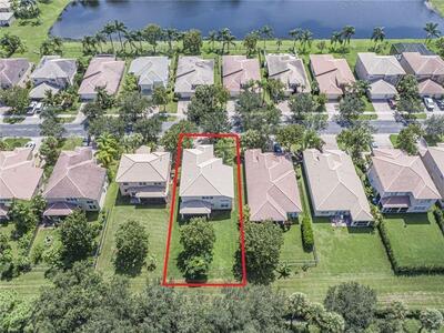 1931 Grey Falcon Circle SW, Vero Beach, FL 32962