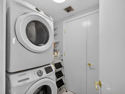 2650 Lake Shore Drive, Riviera Beach, FL 33404