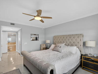 2650 Lake Shore Drive, Riviera Beach, FL 33404