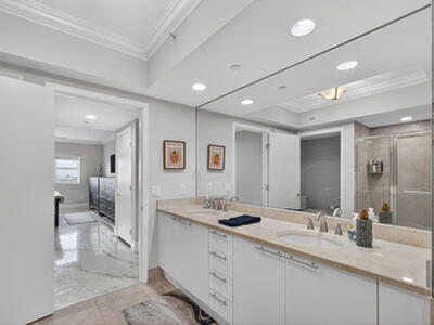 2650 Lake Shore Drive, Riviera Beach, FL 33404