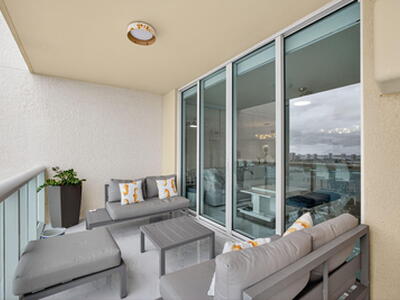 2650 Lake Shore Drive, Riviera Beach, FL 33404