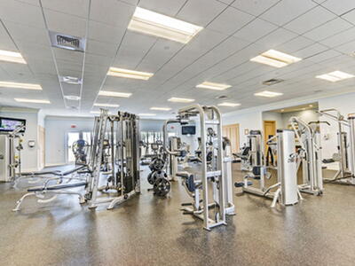 2650 Lake Shore Drive, Riviera Beach, FL 33404