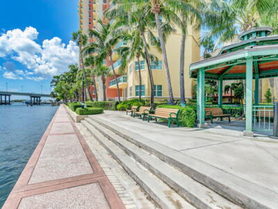 2650 Lake Shore Drive, Riviera Beach, FL 33404