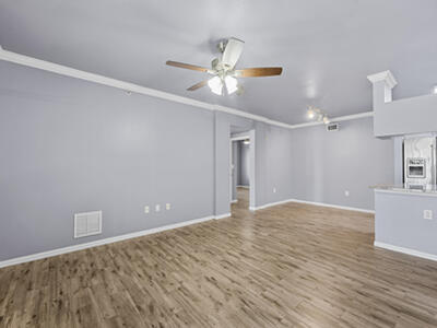 6410 Emerald Dunes Drive, West Palm Beach, FL 33411