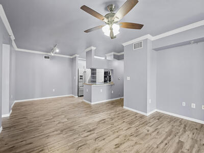 6410 Emerald Dunes Drive, West Palm Beach, FL 33411