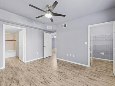 6410 Emerald Dunes Drive, West Palm Beach, FL 33411