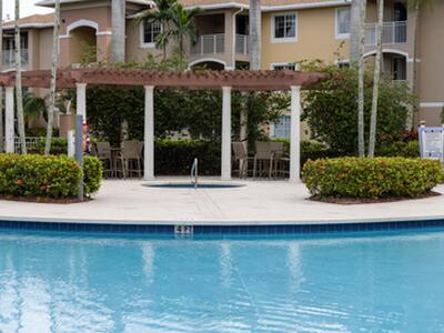 6410 Emerald Dunes Drive, West Palm Beach, FL 33411