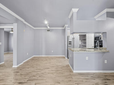 6410 Emerald Dunes Drive, West Palm Beach, FL 33411