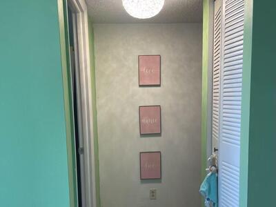 500 Executive Center Drive, West Palm Beach, FL 33401